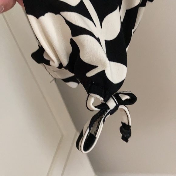 DRESS with 3/4 sleeves - Picture 8 of 10